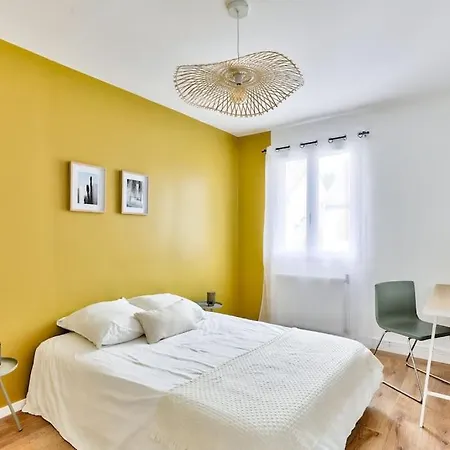 Villa Paris Nord: Tranquil Retreat with Private Parking and Garden Epinay-sur-Seine Exterior photo