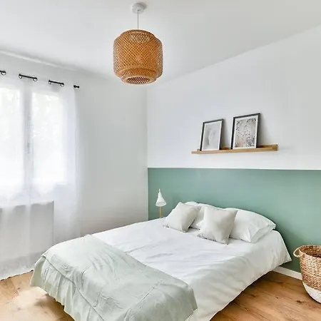 Villa Paris Nord: Tranquil Retreat with Private Parking and Garden Epinay-sur-Seine Exterior photo