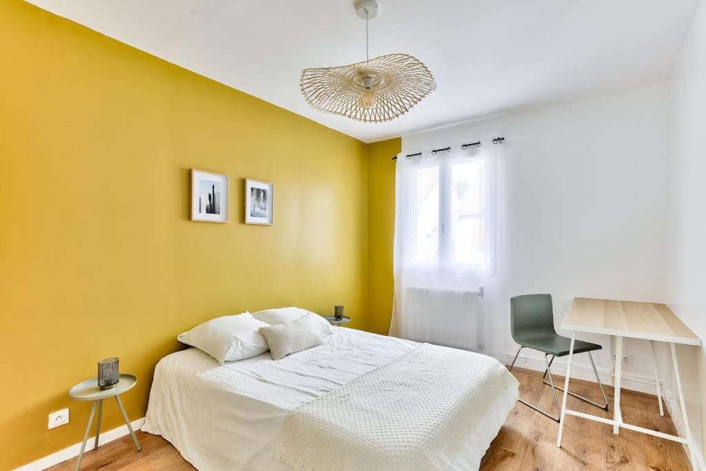 Paris Nord: Tranquil Retreat With Private Parking And Garden * Epinay-sur-Seine