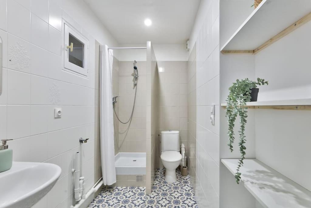 Paris Nord: Tranquil Retreat With Private Parking And Garden Epinay-sur-Seine
